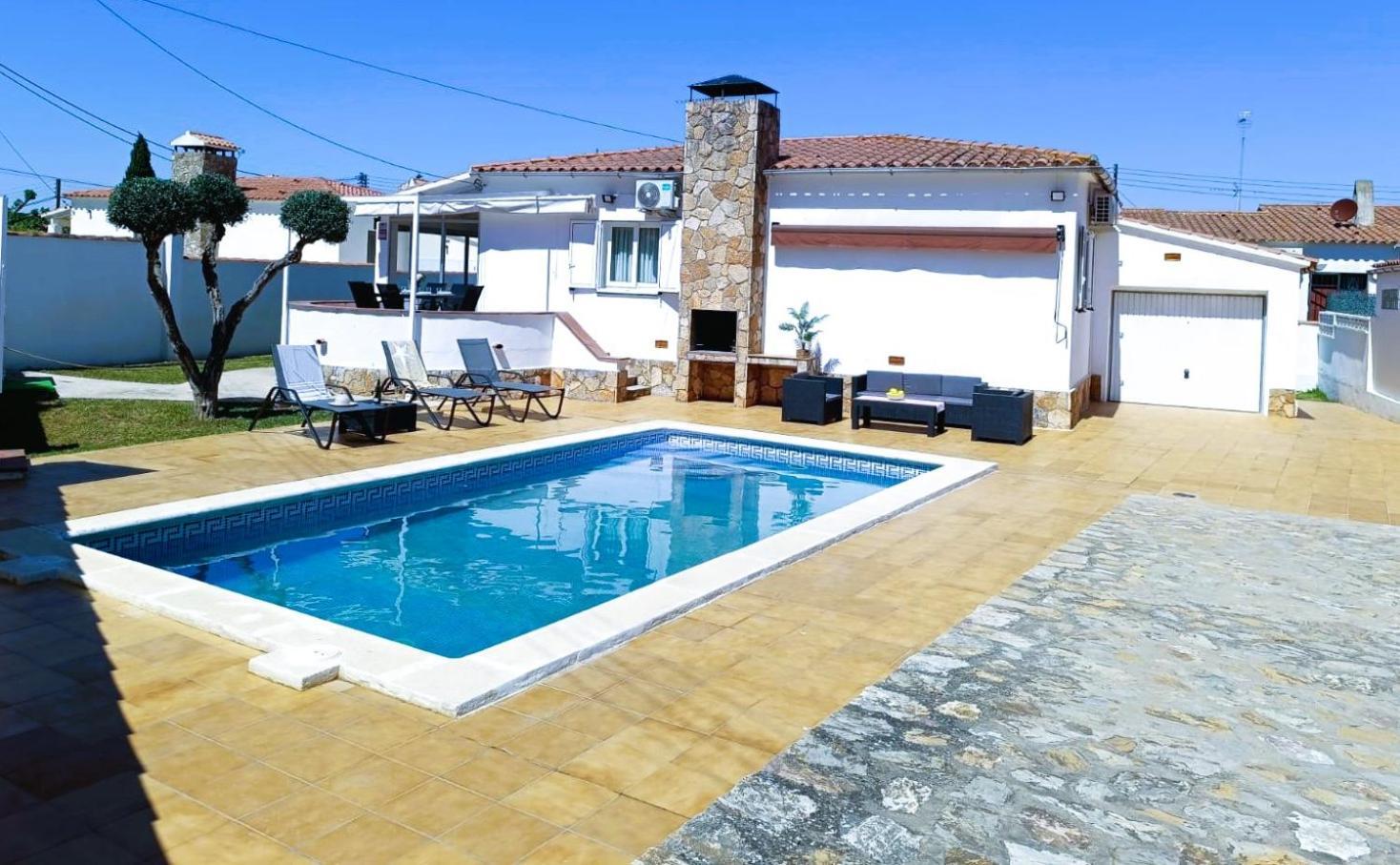 Casa Xavet, Piscina Privada Aire Acondicionado Free * L' Escala